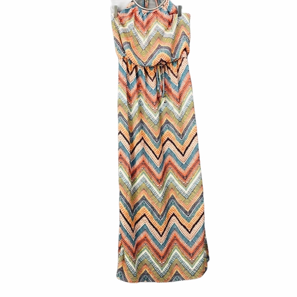 ☘️R&B maxi dress with built in necklace tie size M